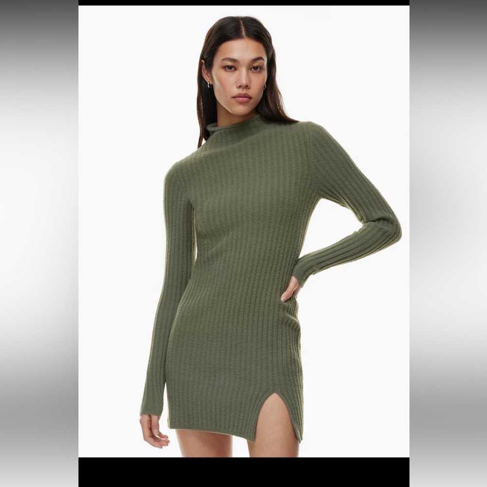 Aritzia Wilfred Free Hush Knit Station Dress